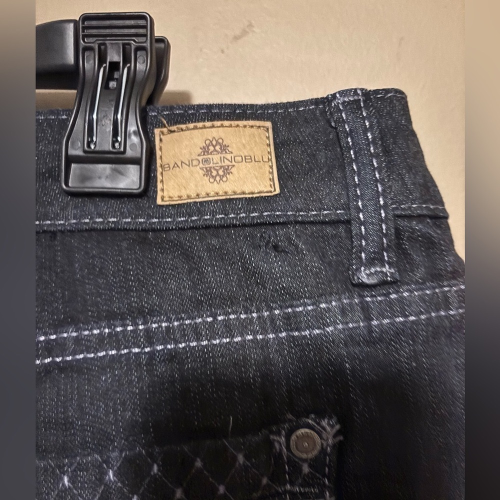 Bandolino Women’s Dark Black Jeans - Picture 6 of 7